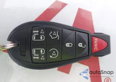 2016 Chrysler Town & Country Touring-L Anniversary Edition from USA, damaged, VIN 2C4RC1CG0GR188385